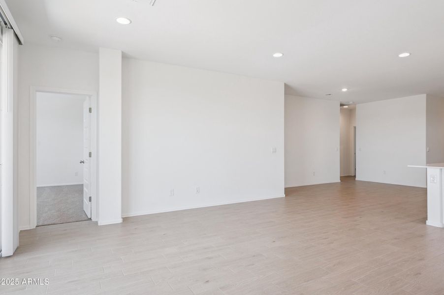 4-print-46431-w-lander-ln-lot-307