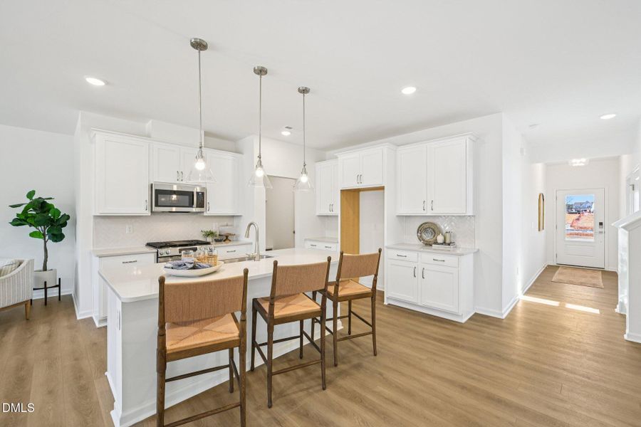 19-web-or-mls-S Harvest Rdg Wy-S1002-019