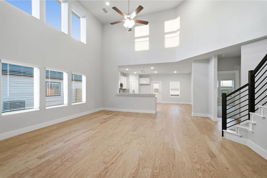 Spacious, unfurnished interior of a new home in Hunters Glen, Jarrell (Image 17).