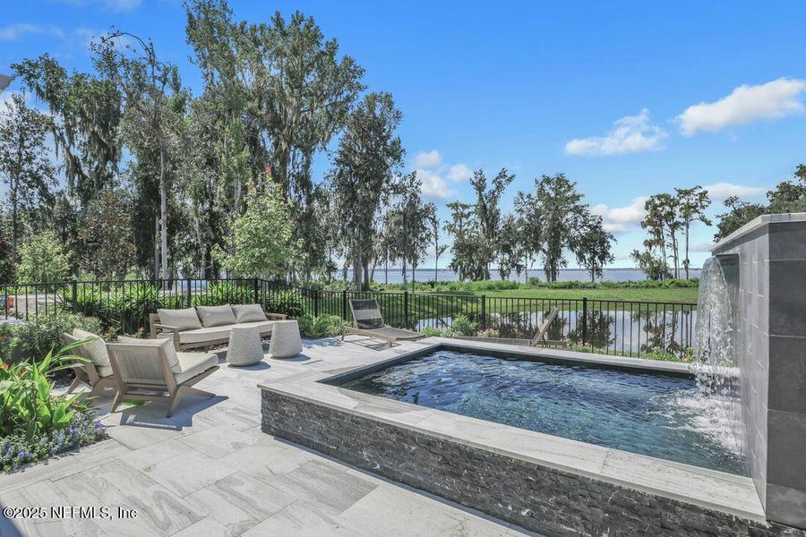Exterior details and patio area of a home in , St. Johns (Image 4).