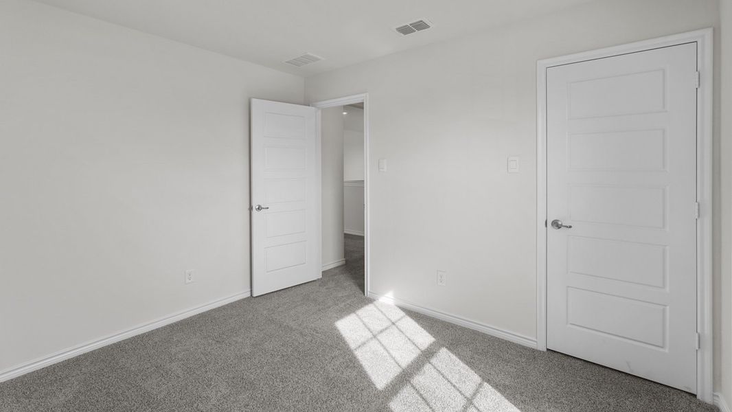 Spacious, unfurnished interior of a new home in Liberty Crossing, Royse City (Image 29).