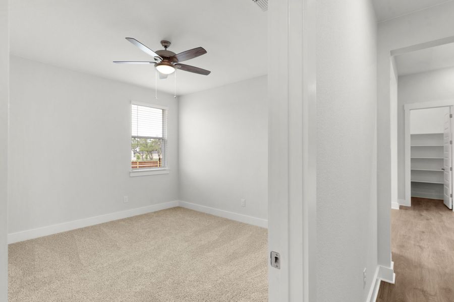Spacious, unfurnished interior of a new home in Broken Oak, Georgetown (Image 61).