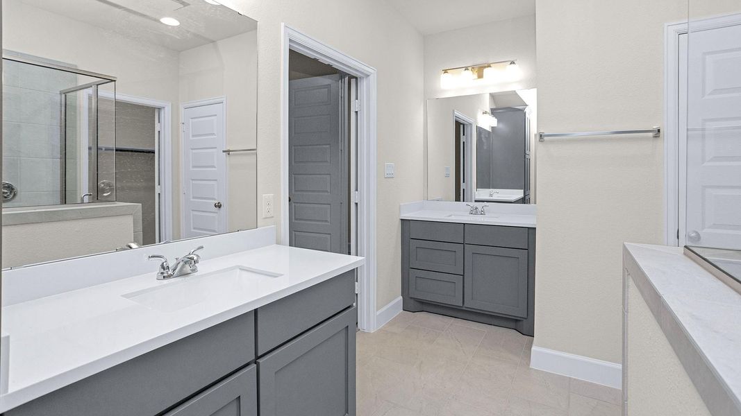 Furnished interior view inside a new home in Woodhavyn 40', Magnolia (Image 6). Furnished interior view inside a new home in Woodhavyn 40', Magnolia (Image 6).