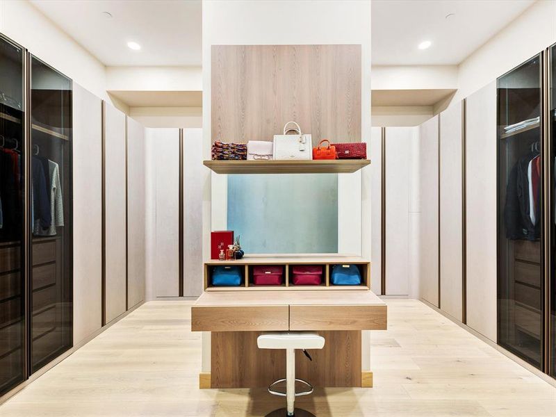 Furnished interior view inside a new home in , Dallas (Image 8).