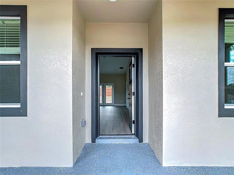 Exterior details and patio area of a home in , Ocala (Image 3).