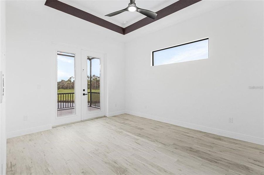 Spacious, unfurnished interior of a new home in , Punta Gorda (Image 5).