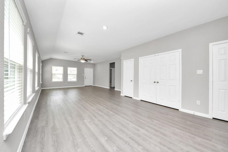 Image 30 of a home in . Image 30 of a home in .