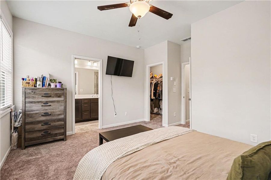 Furnished interior view inside a new home in , Atlanta (Image 15).