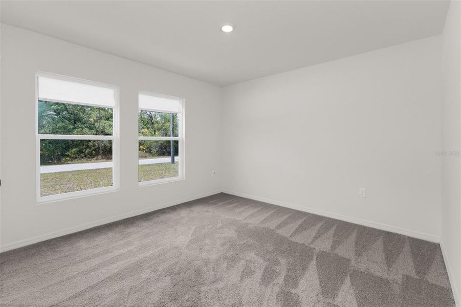 Spacious, unfurnished interior of a new home in , Port Charlotte (Image 26).