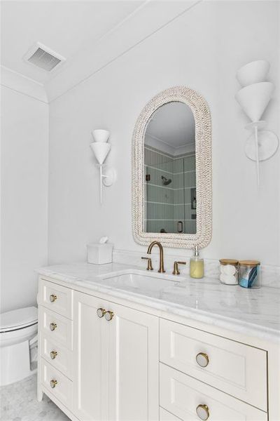 Furnished interior view inside a new home in , Dallas (Image 16).