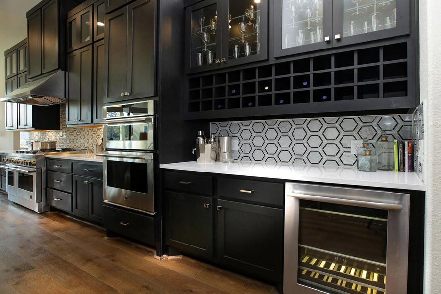 The Lauren II Kitchen The Lauren II Kitchen