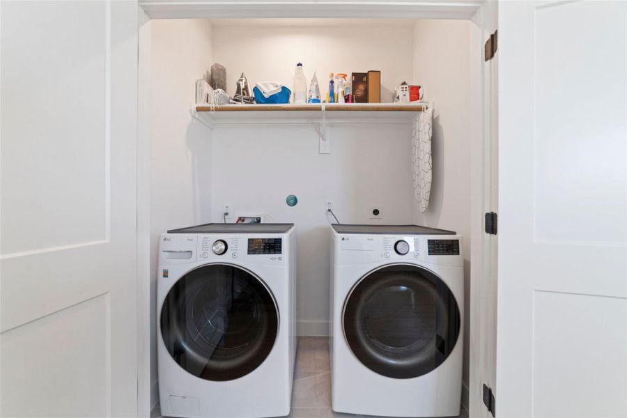 Close-up of interior finishes inside a home in , Houston (Image 20). Close-up of interior finishes inside a home in , Houston (Image 20).