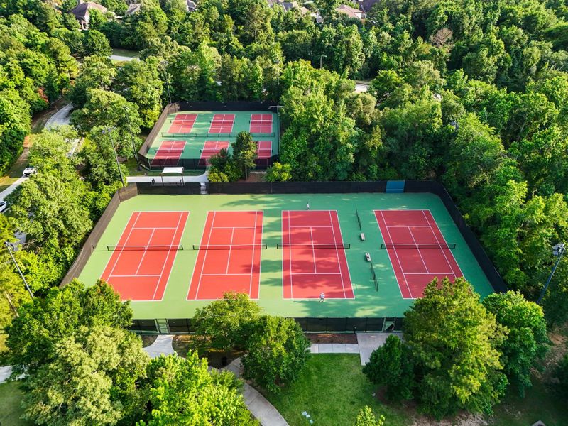 Image 32 of a home in Woodforest. Image 32 of a home in Woodforest.