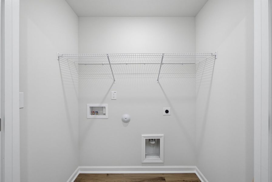 Spacious, unfurnished interior of a new home in Sweetbrier, Durham (Image 25).