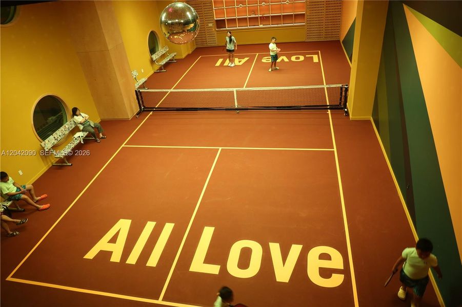 Community amenities in , Miami (Image 42).