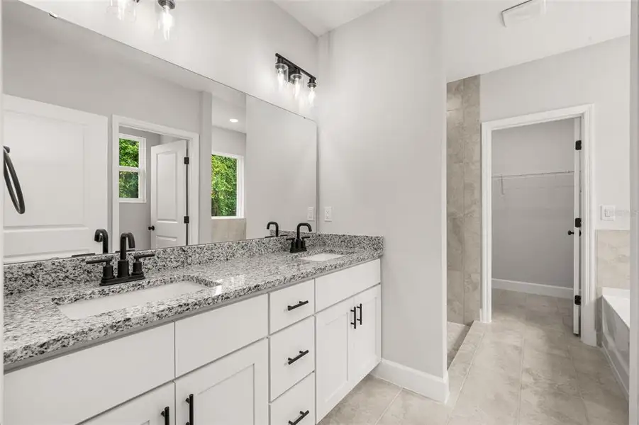 Furnished interior view inside a new home in , Sebring (Image 7).