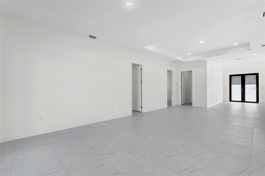 Spacious, unfurnished interior of a new home in , Cape Coral (Image 25). Spacious, unfurnished interior of a new home in , Cape Coral (Image 25).