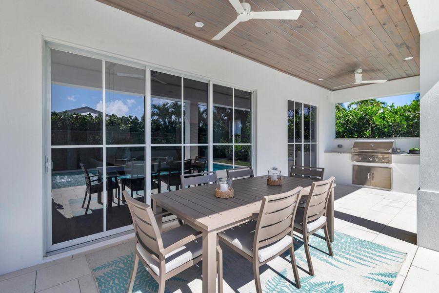 Exterior details and patio area of a home in , West Palm Beach (Image 30).