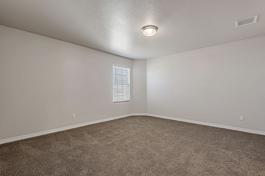 Representative unfurnished interior of a home built from the Sinatra by View Homes in Enchanted Hills, El Paso (Image 51).