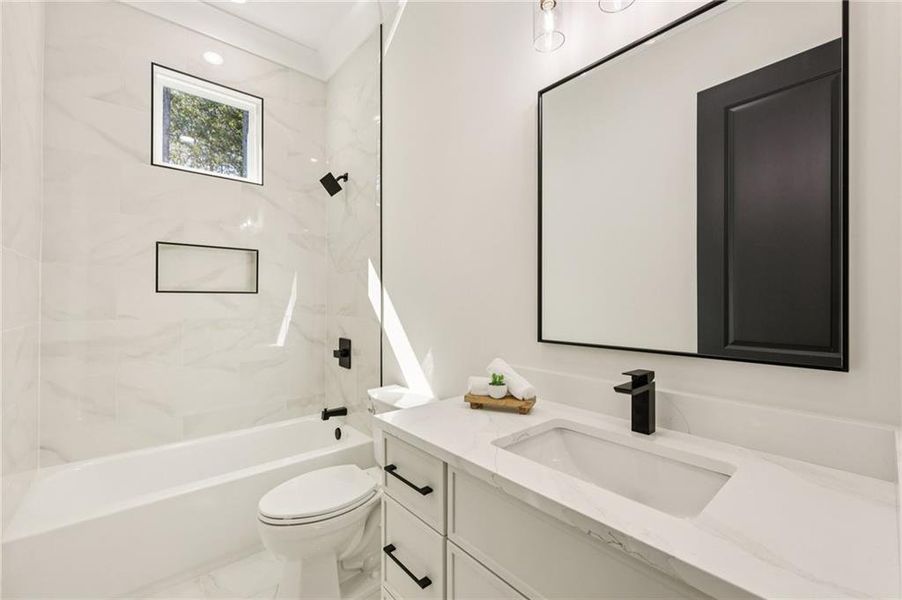 Furnished interior view inside a new home in , Grayson (Image 9).