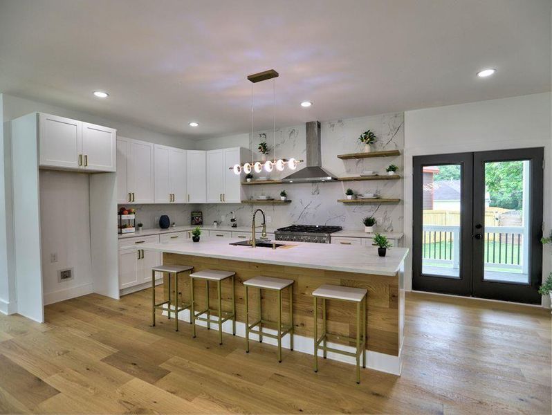 Furnished interior view inside a new home in , Smyrna (Image 38).