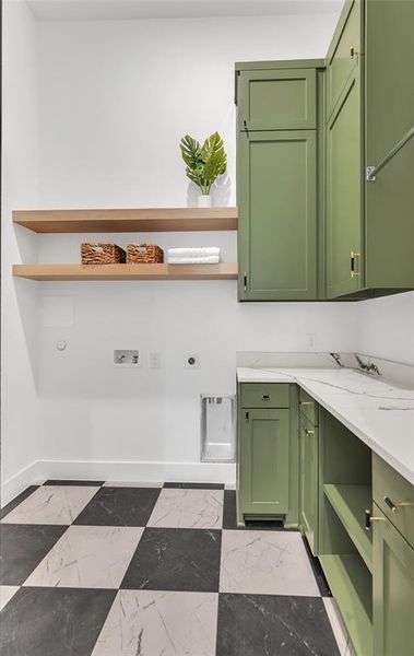 Furnished interior view inside a new home in , Joshua (Image 34).