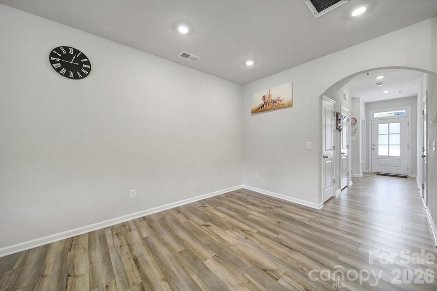 Spacious, unfurnished interior of a new home in , Fort Mill (Image 21).