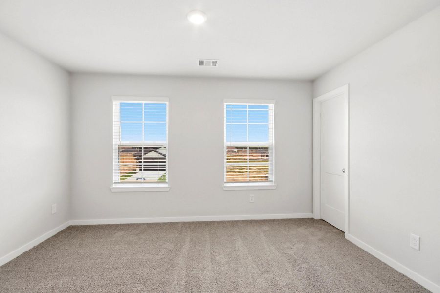 Spacious, unfurnished interior of a new home in Maple Woods, Hockley (Image 18).