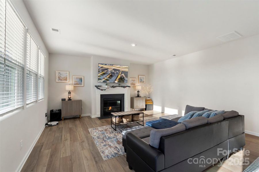 Furnished interior view inside a new home in Waxhaw Landing, Monroe (Image 26).