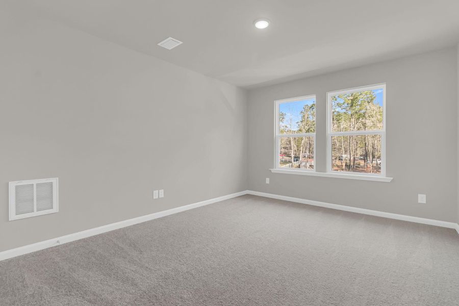Spacious, unfurnished interior of a new home in Hammock Walk at Nexton, Summerville (Image 22).