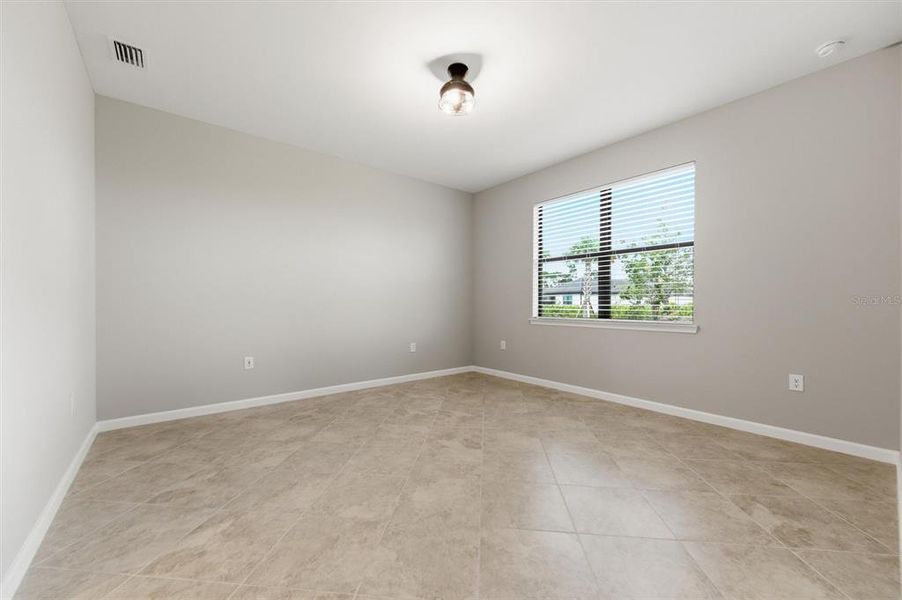 Spacious, unfurnished interior of a new home in , North Port (Image 22).