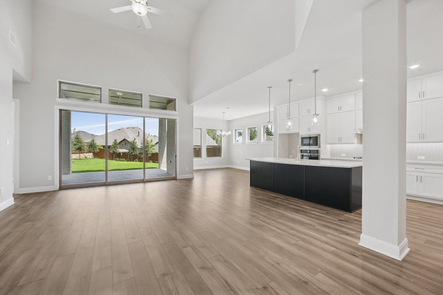 The Hillmont - Family Room