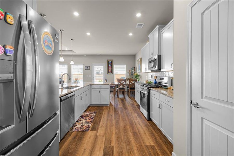 Furnished interior view inside a new home in , Cartersville (Image 8).