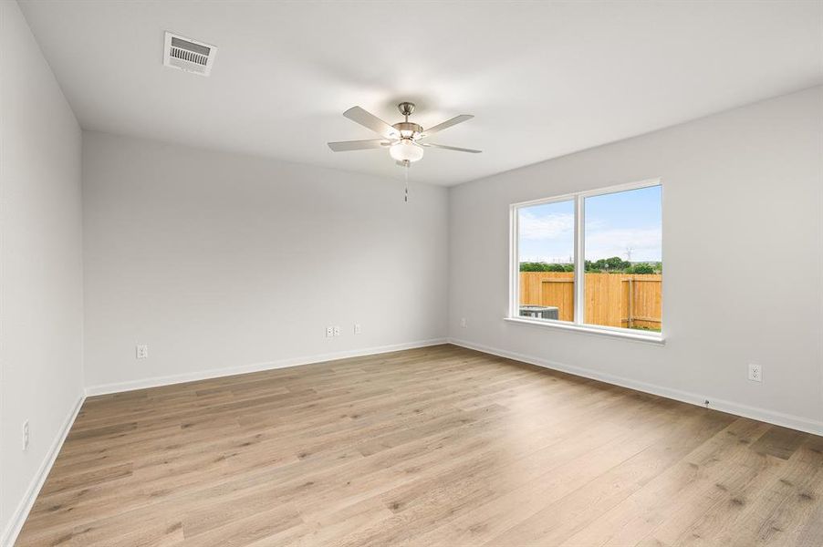 Interior finishes may vary from those shown in photos Interior finishes may vary from those shown in photos