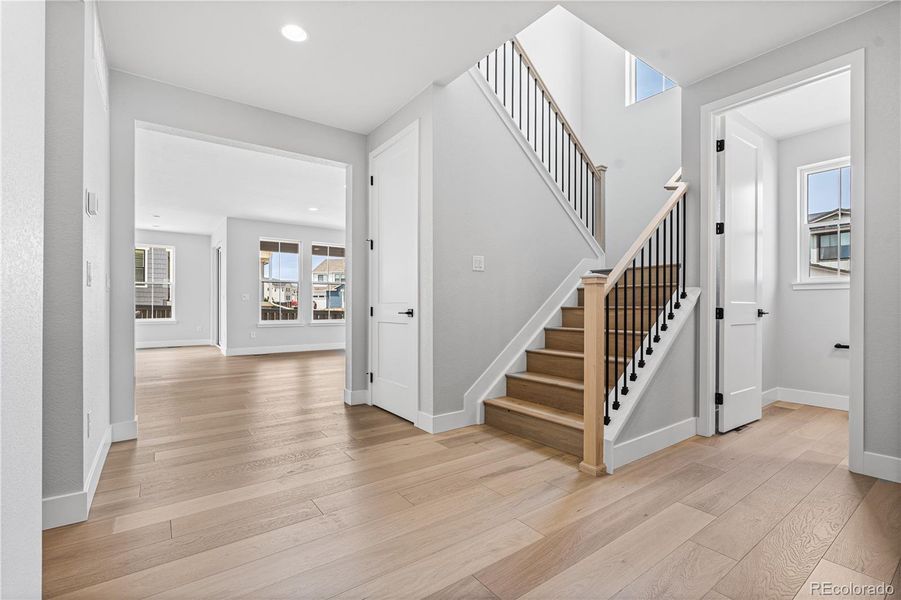 Spacious, unfurnished interior of a new home in Stargaze at Solstice, Littleton (Image 24). Spacious, unfurnished interior of a new home in Stargaze at Solstice, Littleton (Image 24).