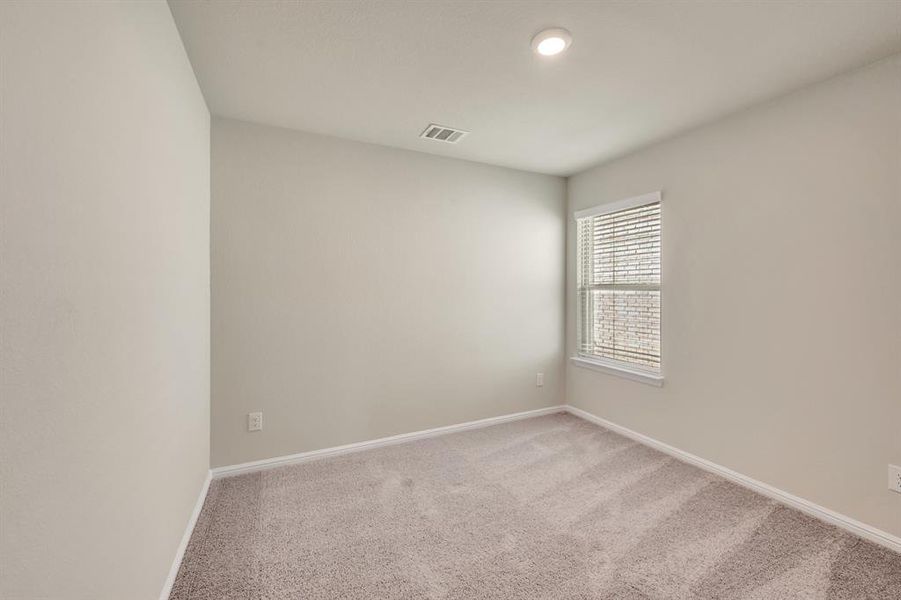 Spacious, unfurnished interior of a new home in Forest Park, Princeton (Image 18). Spacious, unfurnished interior of a new home in Forest Park, Princeton (Image 18).
