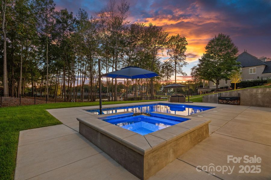 Community amenities in , Mooresville (Image 22).