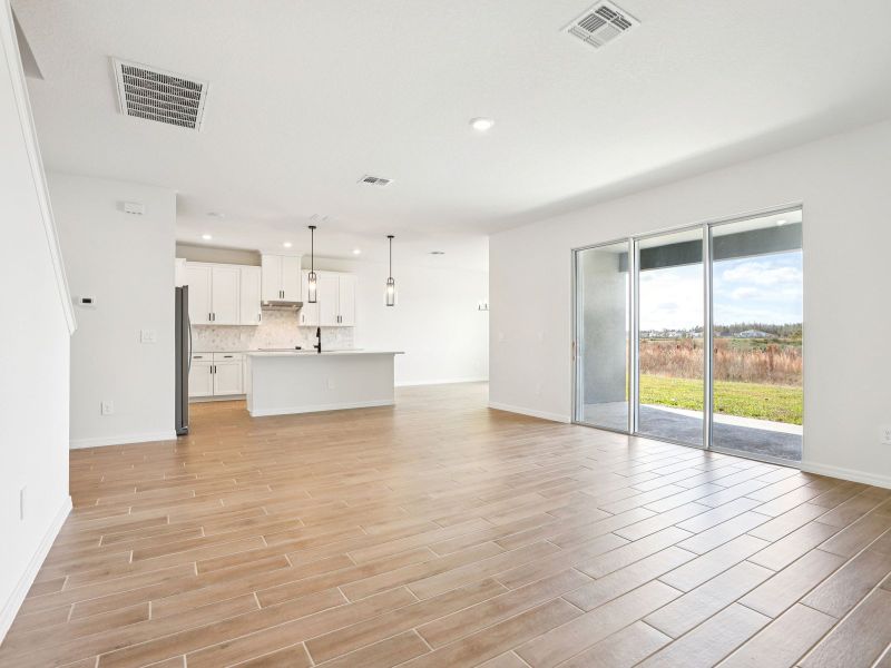 Spacious, unfurnished interior of a new home in Two Rivers - Signature Series, Zephyrhills (Image 12).