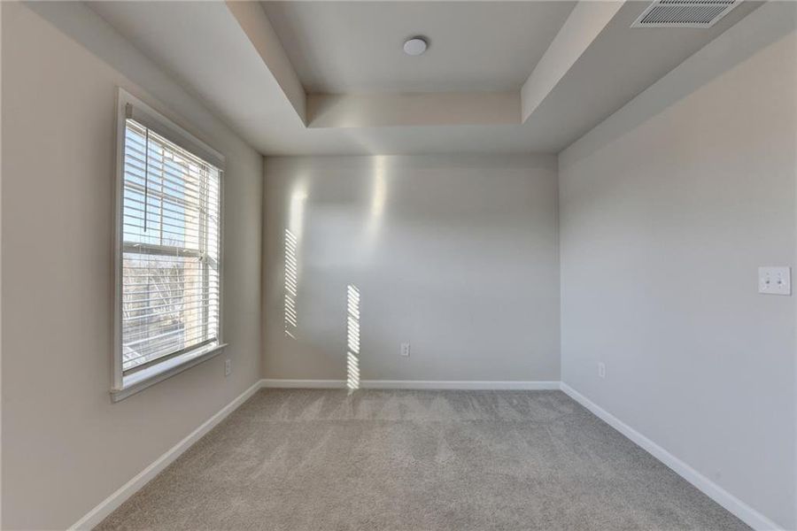 Spacious, unfurnished interior of a new home in , Marietta (Image 28).