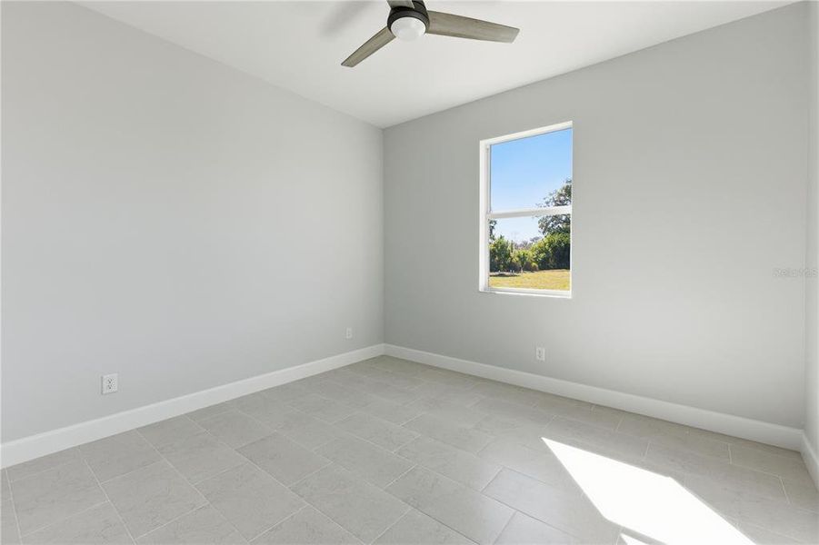 Spacious, unfurnished interior of a new home in , Englewood (Image 27).