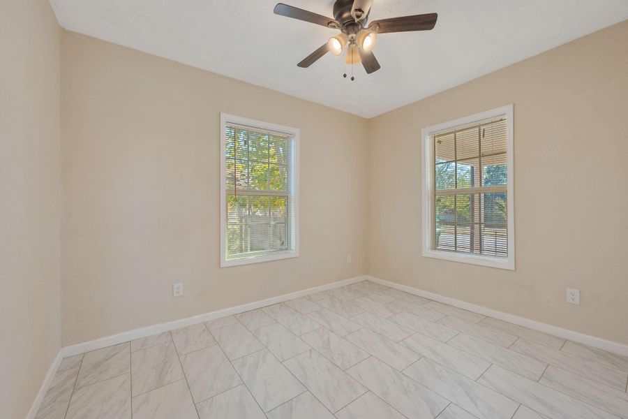 Spacious, unfurnished interior of a new home in , Hearne (Image 18). Spacious, unfurnished interior of a new home in , Hearne (Image 18).