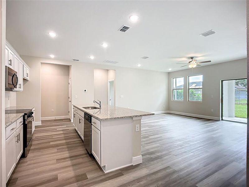 Image 46 of a home in .