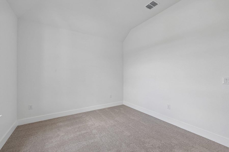 Spacious, unfurnished interior of a new home in Persimmon, Buda (Image 20). Spacious, unfurnished interior of a new home in Persimmon, Buda (Image 20).
