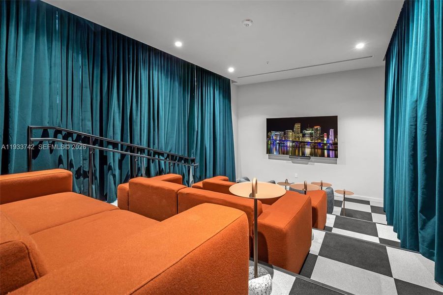 Community amenities in , Miami (Image 34).