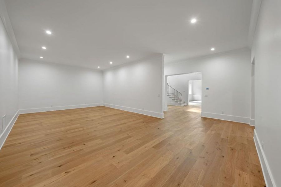 Spacious, unfurnished interior of a new home in , Atlanta (Image 66).