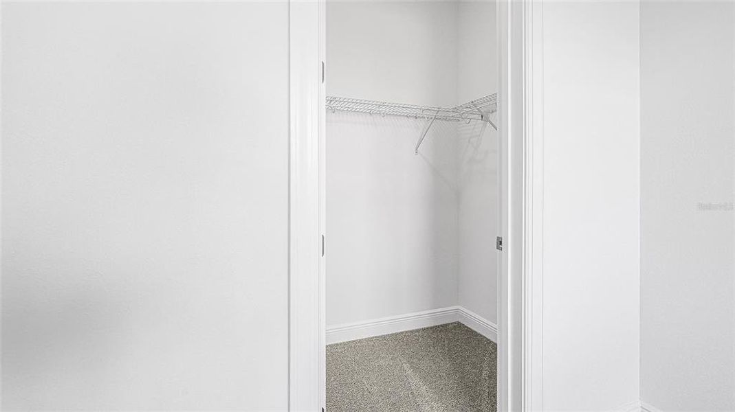 Spacious, unfurnished interior of a new home in Woodland Preserve, Parrish (Image 34).