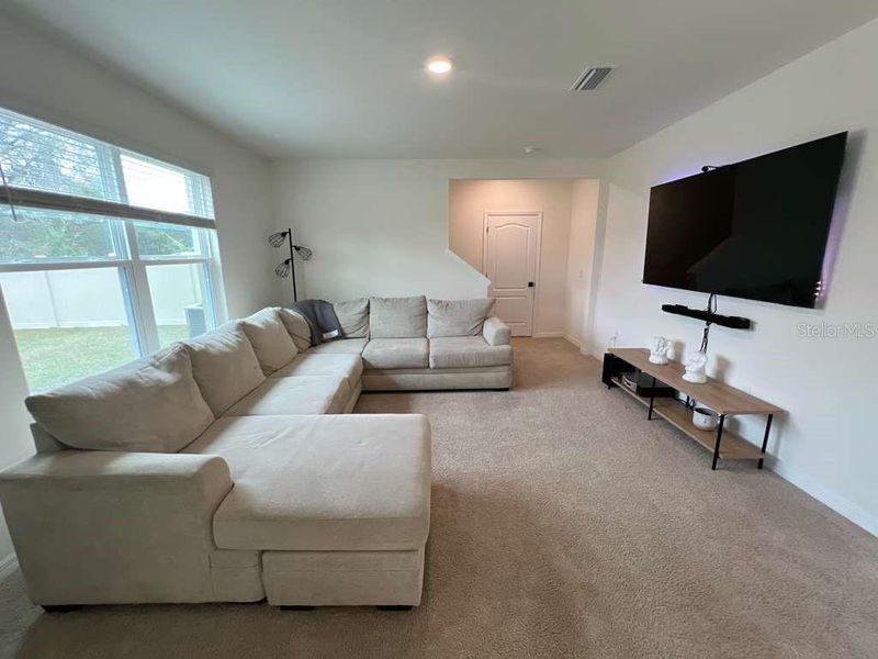 Furnished interior view inside a new home in Deer Run, Davenport (Image 8). Furnished interior view inside a new home in Deer Run, Davenport (Image 8).