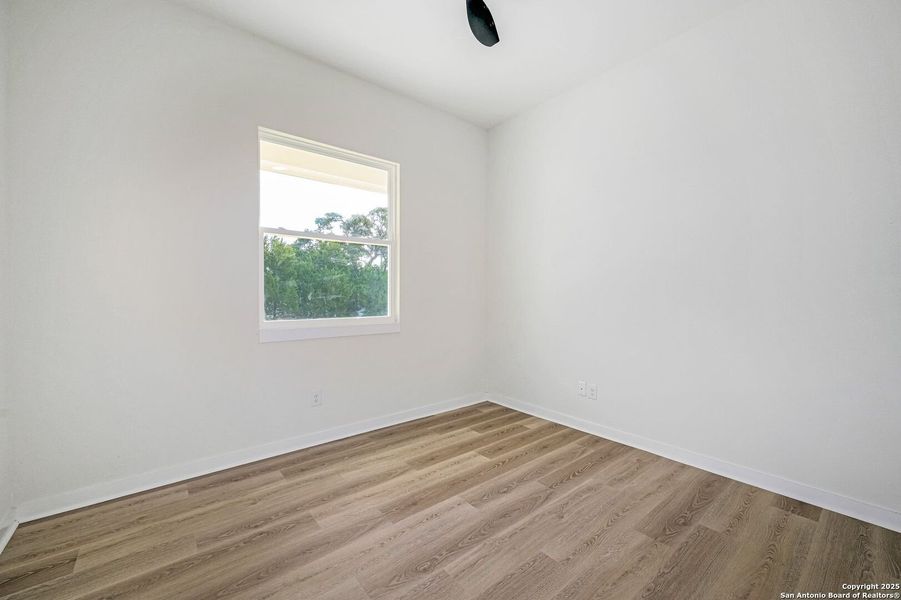 Spacious, unfurnished interior of a new home in , Fischer (Image 19).