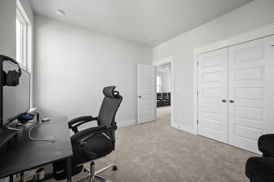 Furnished interior view inside a new home in Carnes Crossroads, Summerville (Image 38). Furnished interior view inside a new home in Carnes Crossroads, Summerville (Image 38).