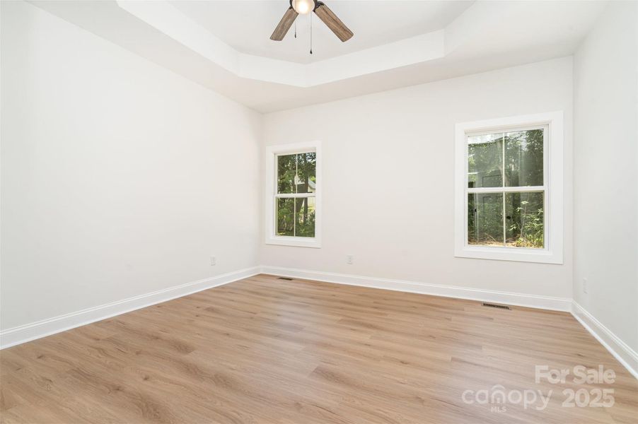 Spacious, unfurnished interior of a new home in , Kannapolis (Image 12).